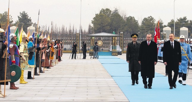 President Erdoğan welcomes Azerbaijani President Aliyev in an official ceremony at the Presidential Palace in Ankara with Turkic soldiers, dressed as the soldiers of the 16 Great Turkic Empires in history, Jan. 15, 2015.