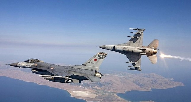 الطائرات التركية تدمر مواقع وملاجئ لـبي كا كا بديار بكر وشمال العراق