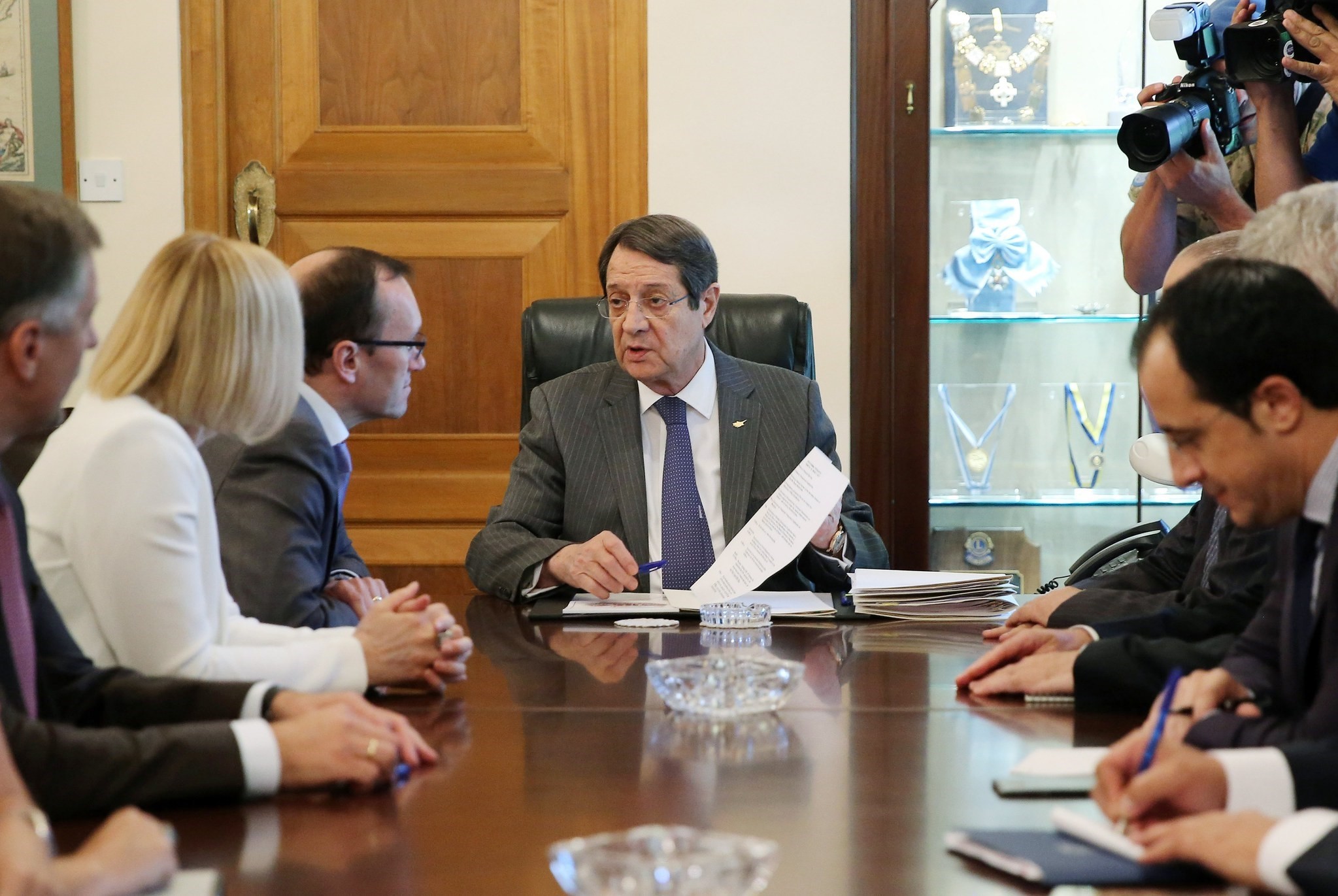 Greek Cypriot leader Nicos Anastasiades talks with Special Advisor to the UN Secretary-General on Cyprus, Espen Barth Eide, during their meeting at the Presidential Palace in Nicosia, Cyprus, 25 May 2017.