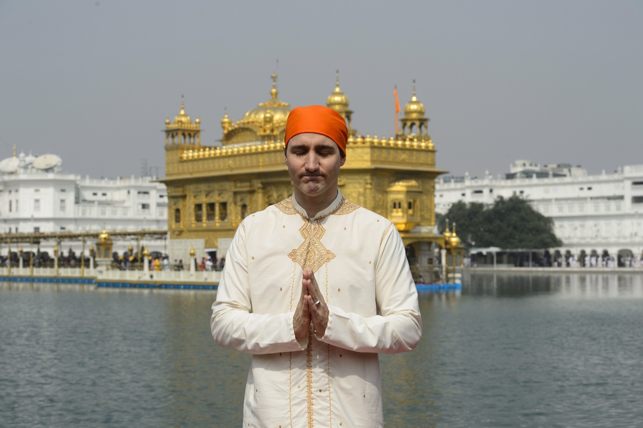 Canadian Prime Minister Justin Trudeau visits the Golden Temple in Amritsar, India on Wednesday, Feb. 21, 2018.   (The Canadian Press via AP)