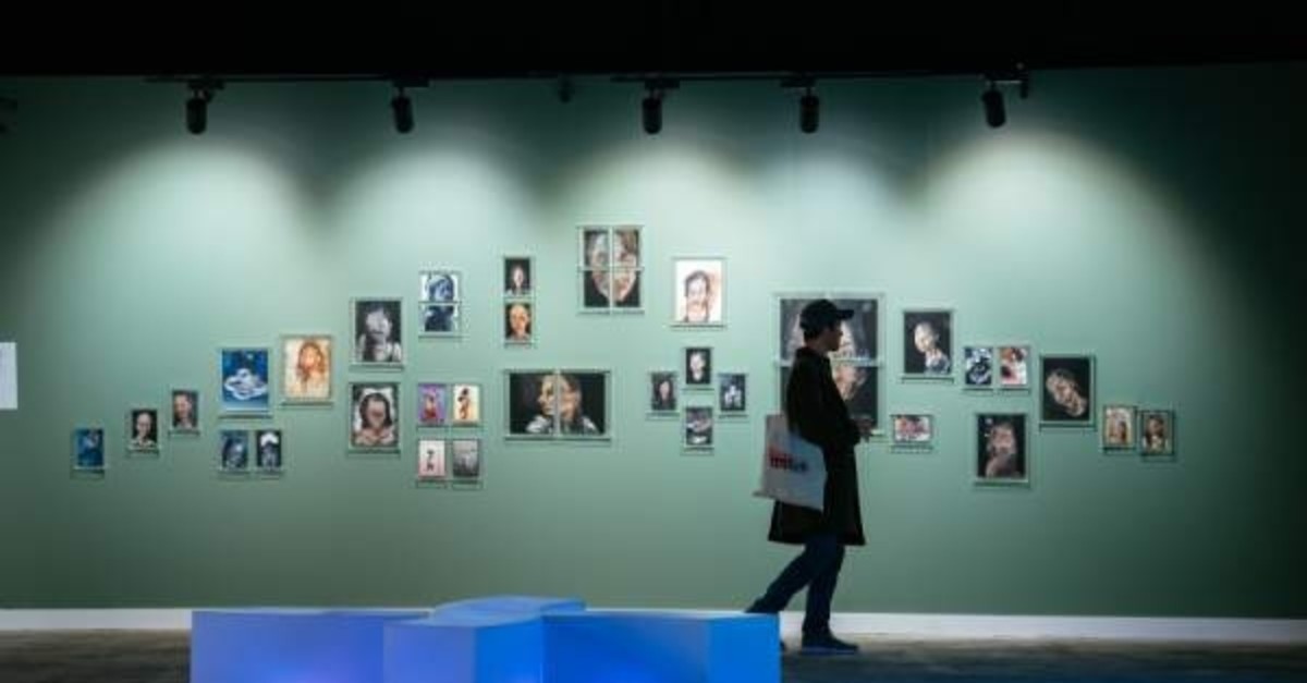 The Mamut Art Project provides a space for the works of new talents.