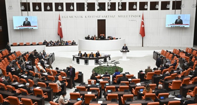 البرلمان التركي يصادق على انضمام السويد إلى حلف الناتو