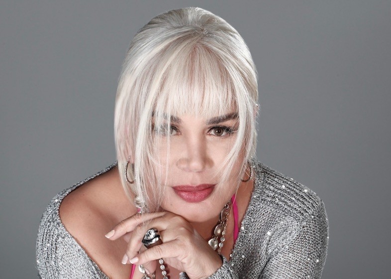 Sezen Aksu: Burn me, burn you, burn everything down | Daily Sabah