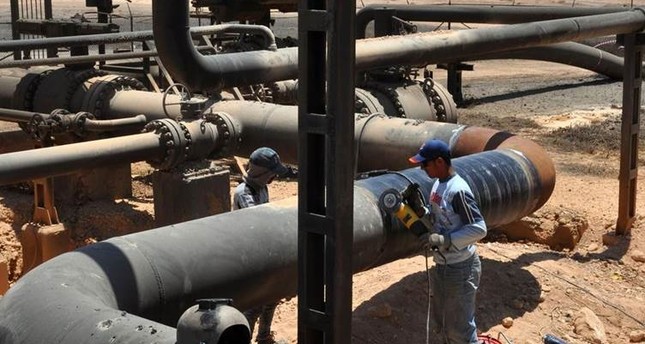 العراق يعتزم استيراد الغاز من سوريا