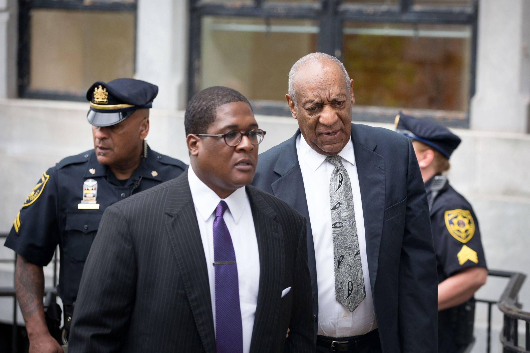  Actor and comedian Bill Cosby arrives for the sixth day of jury deliberations in Cosby's sexual assault trial at the Montgomery County Courthouse on June 17, 2017 (AFP Photo)