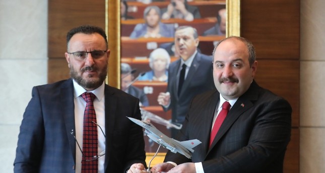 وزير الصناعة والتكنولوجيا التركي مع نظيره الليبي أحمد علي أبو هيس DHA