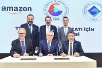 Amazon Turkey officials sign partnership with the Union of Chambers and Commodity Exchanges of Turkey (TOBB) and Bou011faziu00e7i University to offer e-commerce training to SMEs, on Sept. 16, 2019, in Ankara. (TOBB photo)