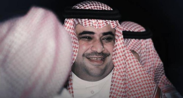 سفير الرياض لدى بريطانيا يؤكد أن سعود القحطاني يقيم في منزله وليس مسجونا