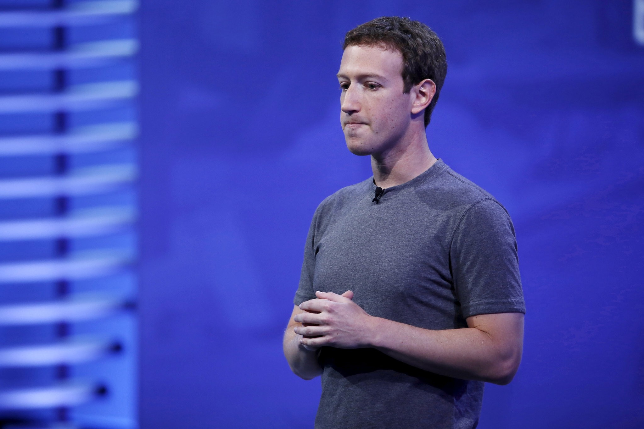Facebook CEO Mark Zuckerberg speaks on stage during the Facebook F8 conference in San Francisco, California, U.S., April 12, 2016. (AFP Photo)
