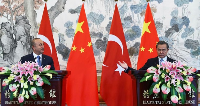 وزير الخارجية الصيني: رفع مستوى التعاون بين بكين وأنقرة يصب في صالح البلدين