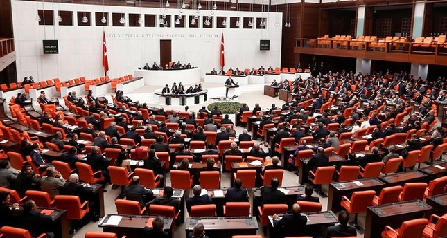 البرلمان التركي يقر أول دفعة من التعديلات القانونية المتعلقة بمكافحة الإرهاب