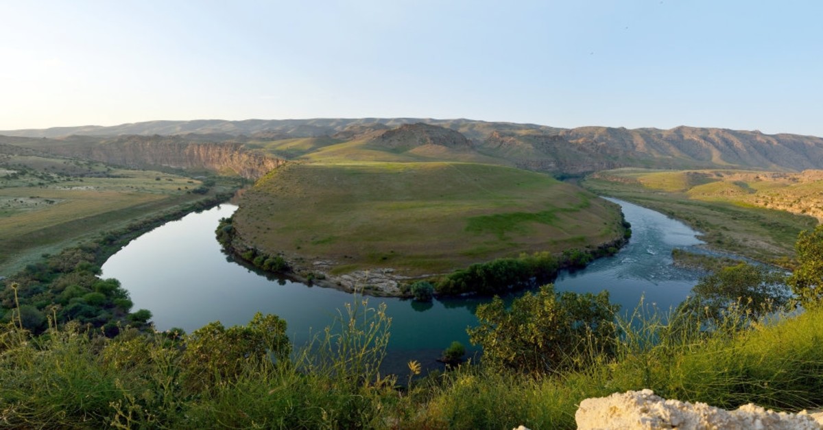 Committed to the principle of equitable, optimal and reasonable sharing of water resources, Turkey maintains the water flow from the Tigris to Iraq, which is plagued by drought due to low precipitation.