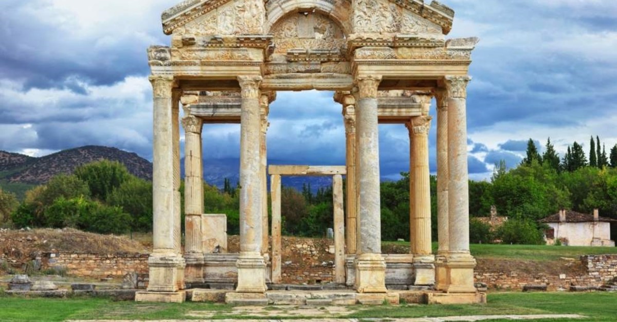 welcome-to-aphrodite-s-turkish-home-aphrodisias-the-ancient-city-of