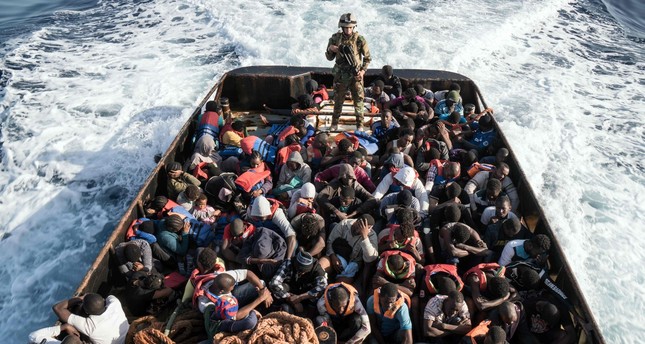 إنقاذ أكثر من 8000 مهاجر خلال 48 ساعة في المتوسط