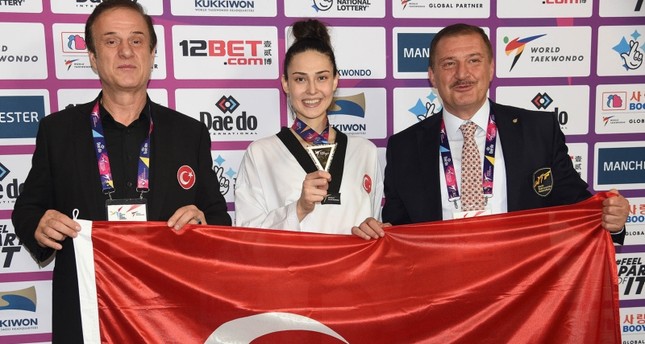 التركية إرام يامان تتوج ببطولة العالم في التايكوندو لوزن 62