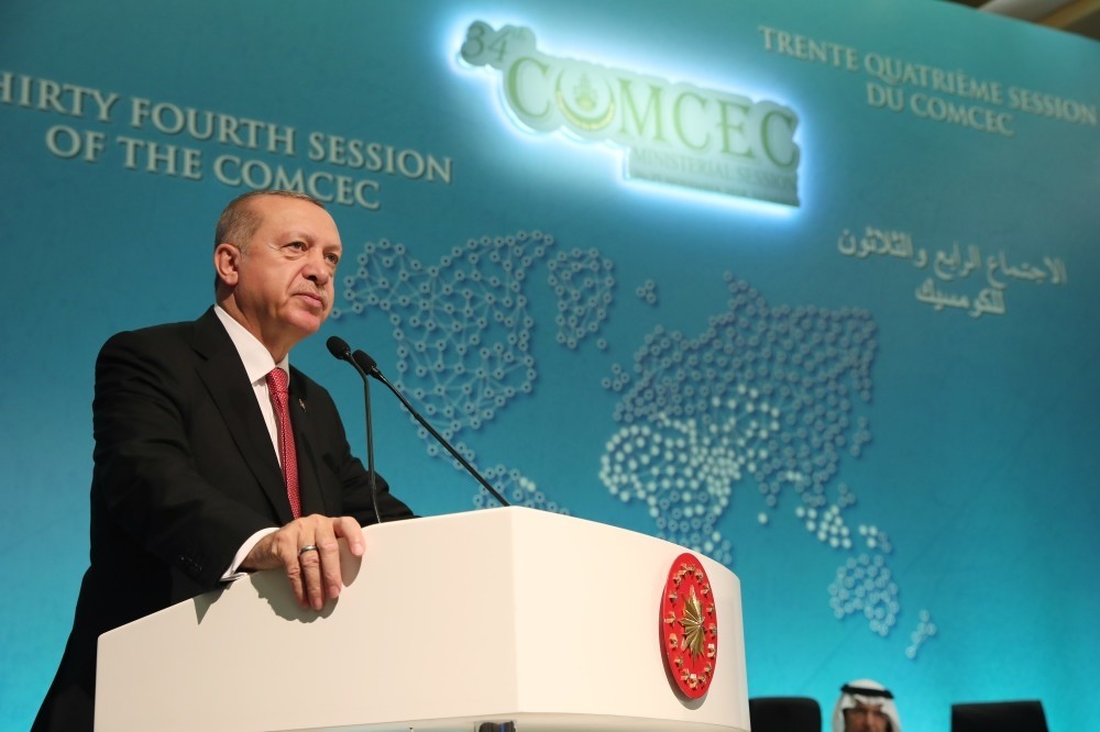 President Recep Tayyip Erdou011fan speaks at the 34th meeting of the Standing Committee for Economic and Commercial Cooperation of the Organization of Islamic Cooperation (COMCEC) Ministerial Session in Istanbul, yesterday.