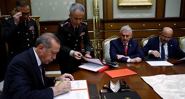 وزارة الدفاع التركية تُعيّن 167 جنرالاً وأميرالاً في قيادات الجيش