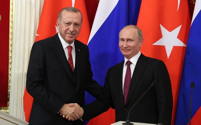 President Recep Tayyip Erdoğan (L) and Russian counterpart Vladimir Putin (File Photo)
