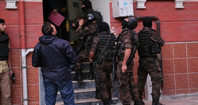 السلطات التركية توقف 7 أجانب بينهم انتحاريان من داعش