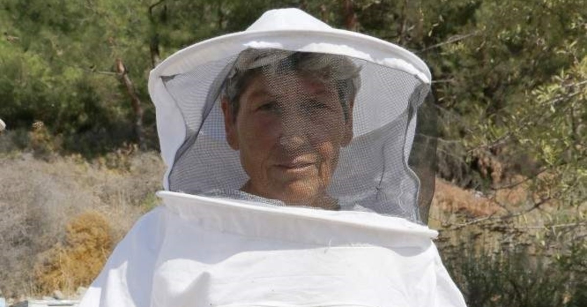 Arzu Aldemir received the best woman beekeeper award. (AA Photo)
