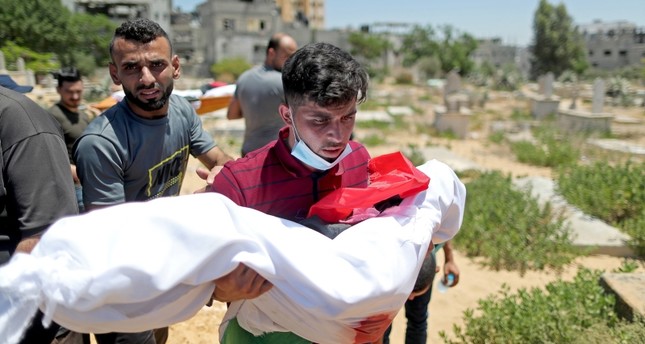 وحشية إسرائيل تفترس 40 طفلا في غزة