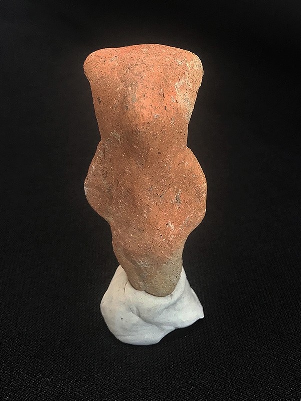 8,600-year-old bear statuette found in Turkey’s Izmir