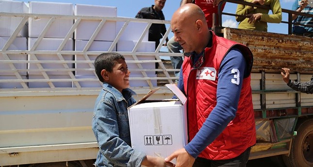 الهلال الأحمر التركي يتكفل 1000 أسرة عراقية طوال رمضان