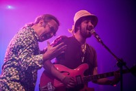 Vocalist Emre u00c7u00f6teliou011flu and Gu00f6rkem Baharou011flu (R)