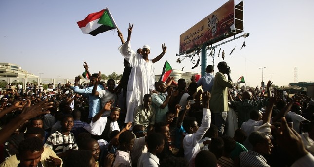 السودان.. لجنة التفاوض بين العسكر والمعارضة تتوقع نتائج إيجابية