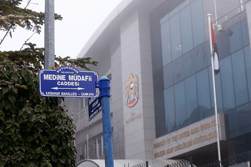 New Street Signs Honoring Ottoman Commander Hung Near Uae Embassy In Turkey Daily Sabah