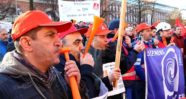 Zoll Chaos Panik Bei Siemens Was Die Mitarbeiter Jetzt Fürchten - hgvd4fq