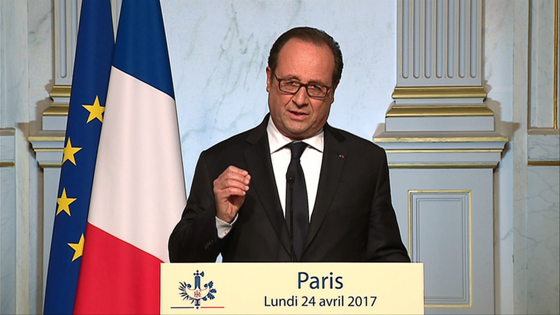 This videograb made on April 24, 2017 shows French President Francois Hollande making a statement a day after the results of the first round of the French presidential elections. (AFP Photo)