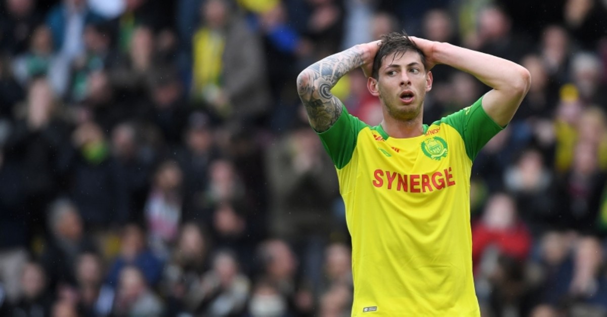 Nantes' Argentinian forward Emiliano Sala reacts during the French L1 football match between Nantes and Saint-Etienne at the La Beaujoire Stadium in Nantes, western France, on April 1, 2018. (AFP Photo)