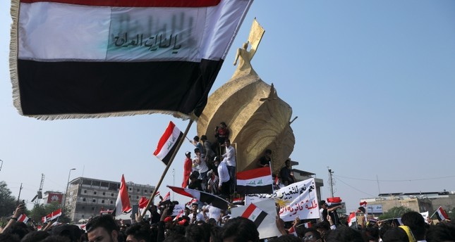 مظاهرة طلابية في مدينة كربلاء العراقية ضمن الحركة الاحتجاجية المتواصلة في البلاد