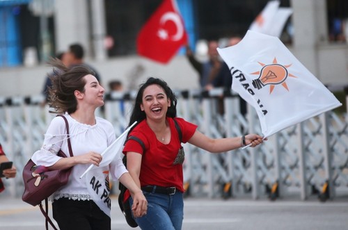 Erdoğan on track for win in Turkey's presidential elections