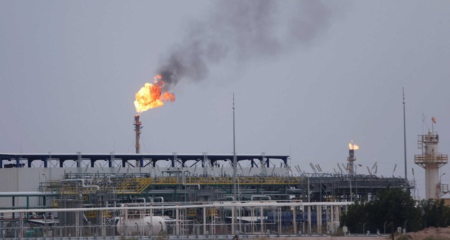 بالدفع المسبق.. العراق يستعد لتوقيع عقد ضخم لتصدير النفط إلى الصين