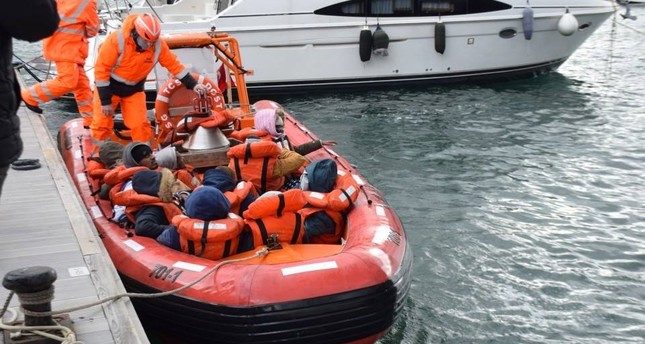 خفر السواحل التركي يضبط 23 مهاجرًا غير نظامي