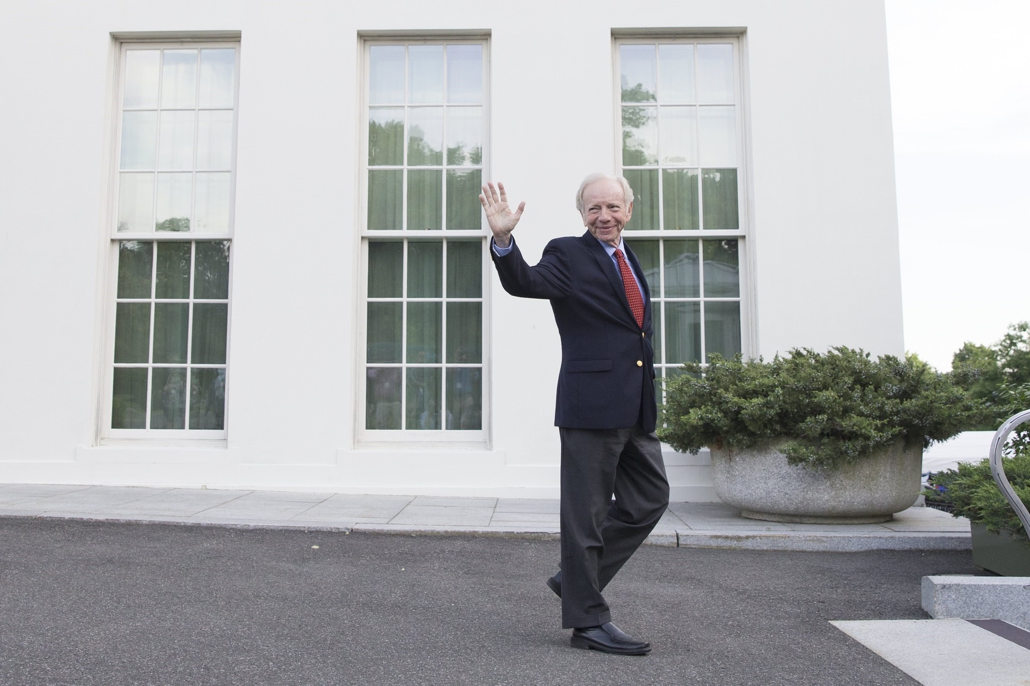 Former Senator from Connecticut Joe Lieberman waves after walking out of the West Wing of the White House following a meeting with US President Donald J. Trump. (EPA Photo) 