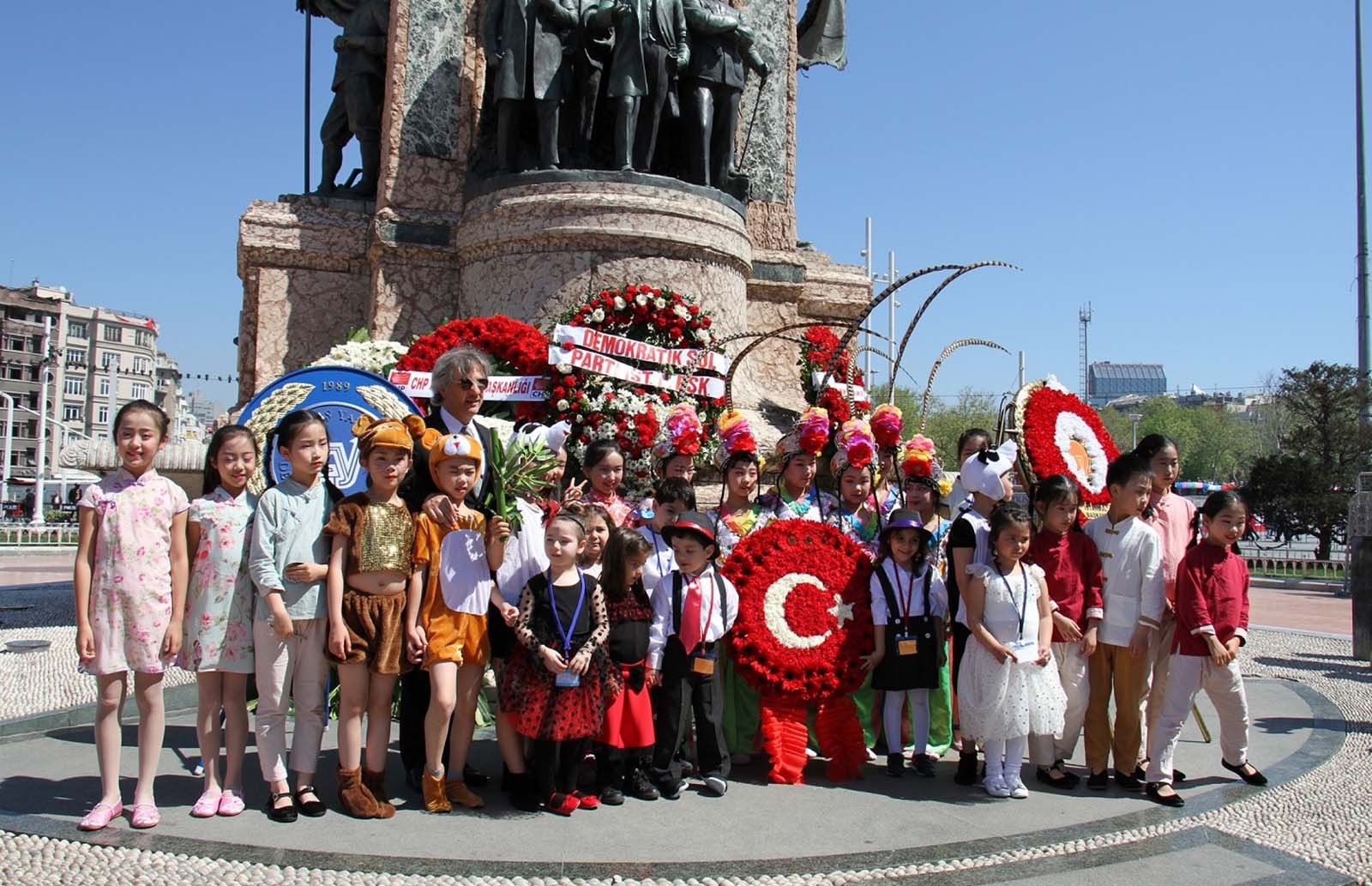 Children Celebrate Their Day Replace Grown ups In Turkey s Unique children-celebrate-their-day-replace-grown-ups-in-turkey-s-unique
