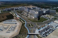 City hospitals, like this one in the city of Bursa, provides a wider public access to healthcare and forms a key part of health reforms. (AA Photo) 