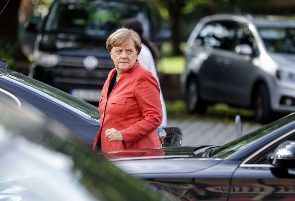 Escalating her anti-Turkey stance German Chancellor Merkel said recently that she will call on the EU states to discuss future of ties with Turkey in October. 