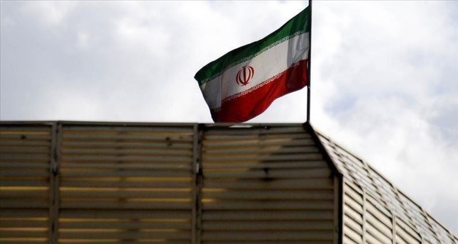 مقتل 3 جنود إيرانيين باشتباكات مع مسلحين شمال غربي البلاد