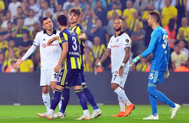 à¸à¸¥à¸à¸²à¸£à¸à¹à¸à¸«à¸²à¸£à¸¹à¸à¸ าà¸à¸ªà¸³à¸«à¸£à¸±à¸ FENERBAHÃE