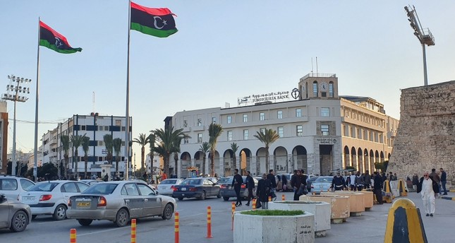 الجيش الليبي يتقدم بقوة في محيط مطار طرابلس