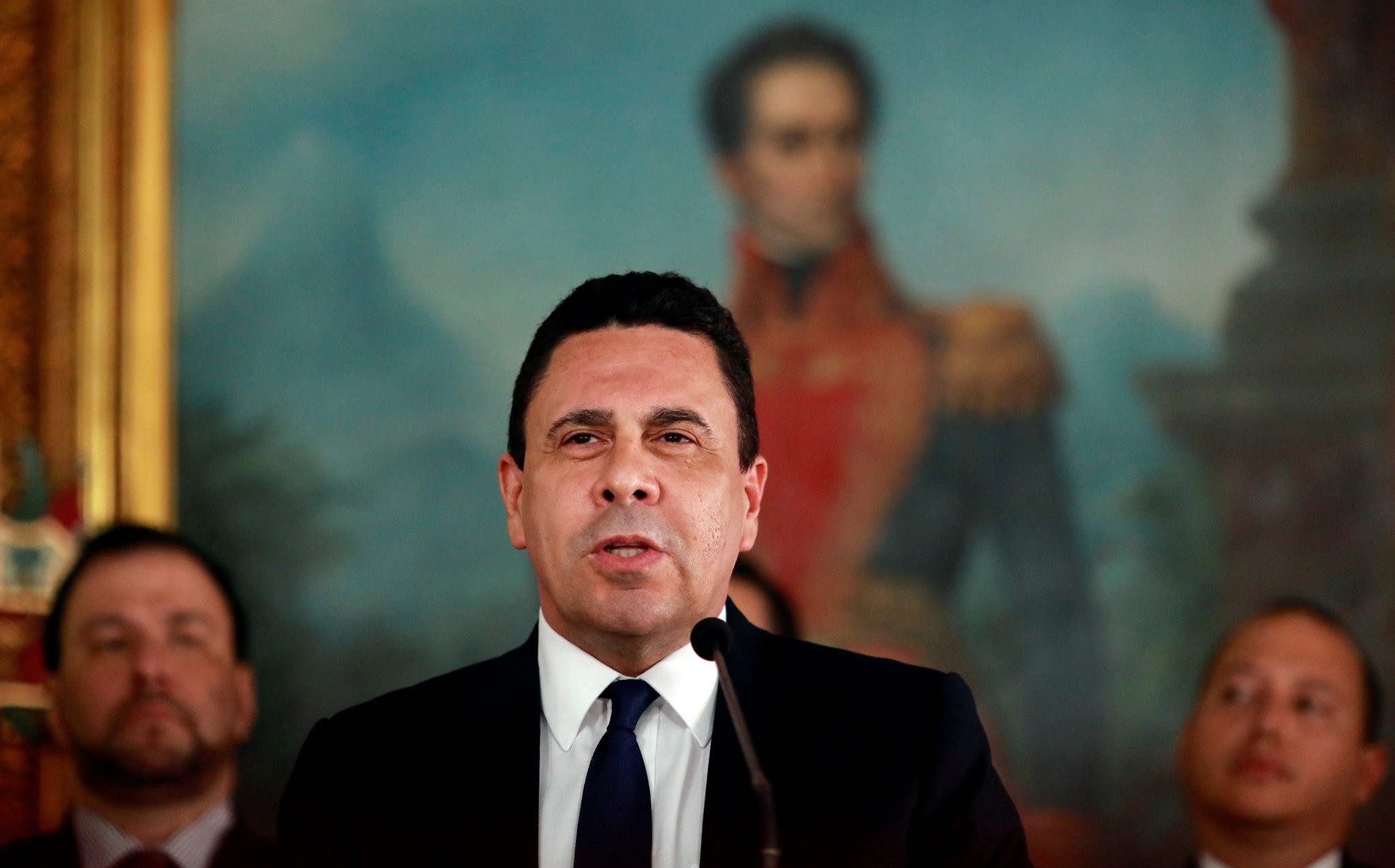 Venezuelan Foreign Minister Samuel Moncada talks to the media during a news conference in Caracas, July 18, 2017. (REUTERS Photo)