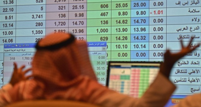 Saudi Aramco Shares Gain 10 At Debut Trading Reach 1 8 Market