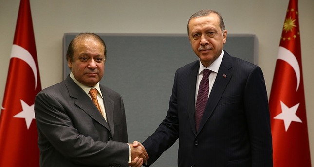 أردوغان يلتقي رئيسي وزراء باكستان وبريطانيا في نيويورك