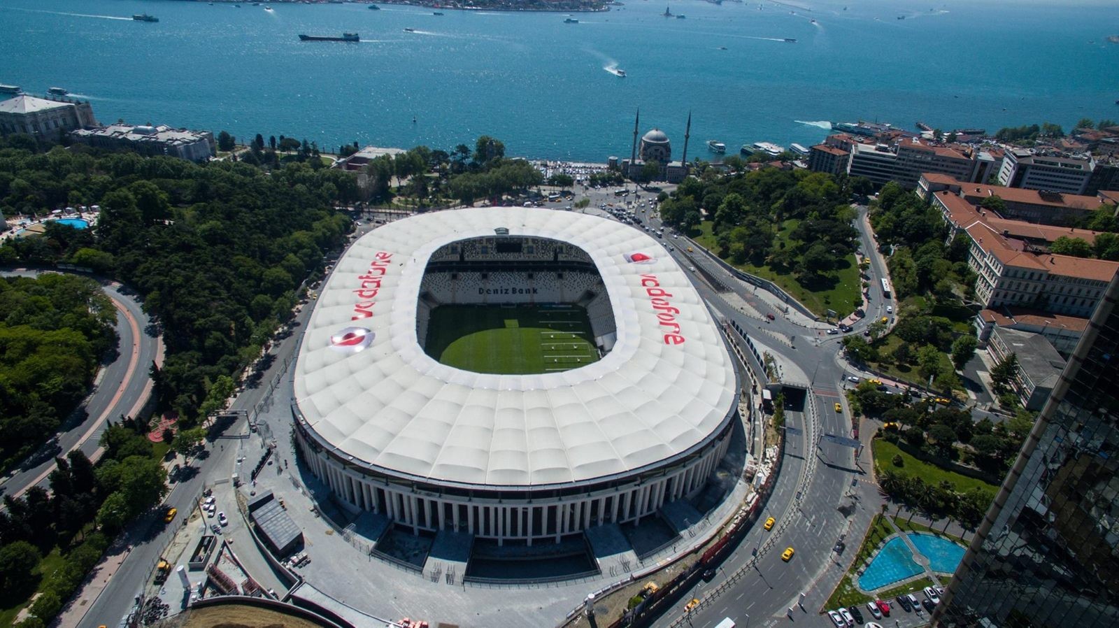 Beu015fiktau015fu2019s stadium, the Vodafone Arena, with a capacity of about 42,000 spectators, was opened in April 2016.