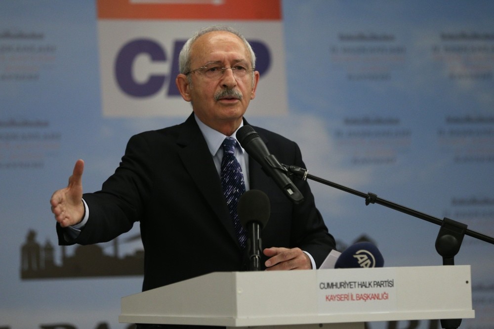 CHP Chairman Kemal Ku0131lu0131u00e7darou011flu has said that he will not run for president, a move which has received criticism from leftist voters.