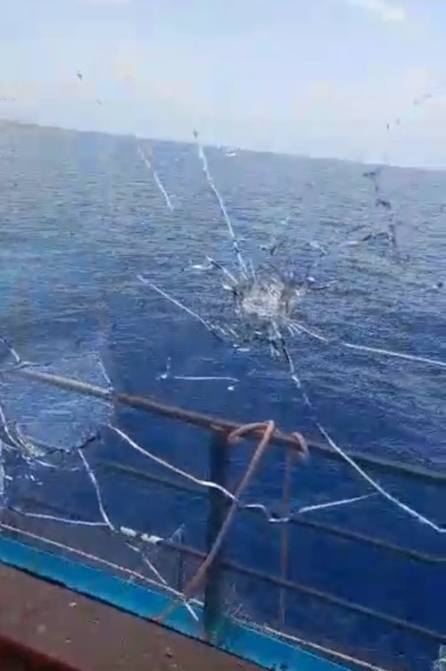 أنقرة تدين اعتداء سفن النظام السوري على قارب صيد تركي في المياه الدولية